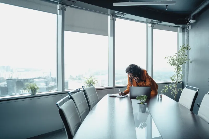 Wearing Magenta to the Boardroom Isn't a Risk — It's a Strategy