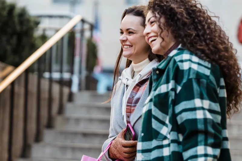 When Your Crew Can't Handle Your Color: The Real Reason Your Best Friend Hates That Outfit